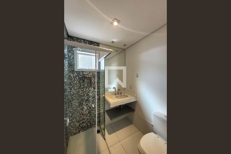 Apartamento à venda com 180m², 2 quartos e 3 vagas Apartamento à venda com 180m², 2 quartos e 3 vagasBanheiro Suíte 2