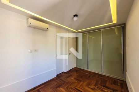 Apartamento à venda com 180m², 2 quartos e 3 vagas Apartamento à venda com 180m², 2 quartos e 3 vagasSuíte 1