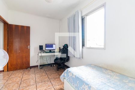 Casa à venda com 100m², 3 quartos e 2 vagasQuarto 3