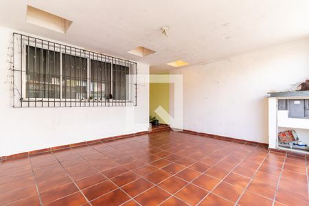 Casa à venda com 100m², 3 quartos e 2 vagasGaragem
