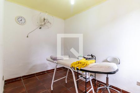 Casa à venda com 100m², 3 quartos e 2 vagasQuarto de Serviço
