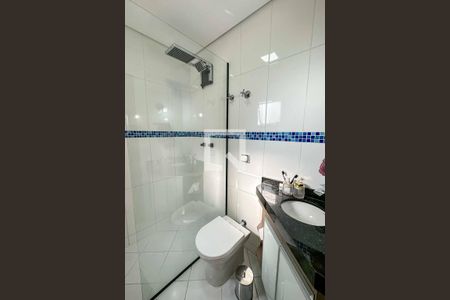 Banheiro de casa de condomínio à venda com 3 quartos, 100m² em Imirim, São Paulo