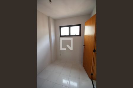 Apartamento para alugar com 200m², 4 quartos e 2 vagasQuarto de Serviço