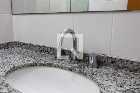 Apartamento para alugar com 200m², 4 quartos e 2 vagasBanheiro da Suíte 1