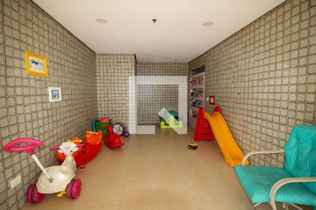 Apartamento para alugar com 200m², 4 quartos e 2 vagasÁrea comum - Brinquedoteca