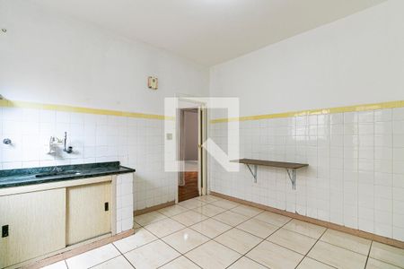 Apartamento à venda com 76m², 2 quartos e 1 vagaCozinha