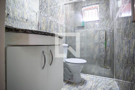 Casa à venda com 525m², 3 quartos e 3 vagasBanheiro social 