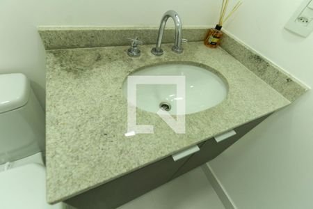 Apartamento para alugar com 24m², 1 quarto e sem vaga Apartamento para alugar com 24m², 1 quarto e sem vagaDetalhe Banheiro