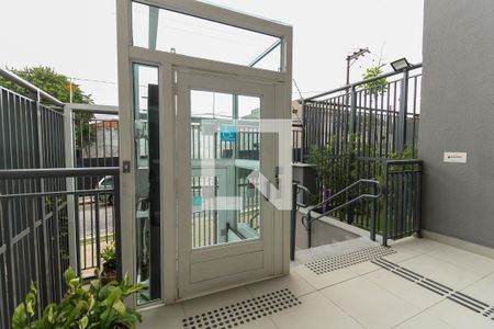 Apartamento para alugar com 24m², 1 quarto e sem vaga Apartamento para alugar com 24m², 1 quarto e sem vagaElevador Cadeirante