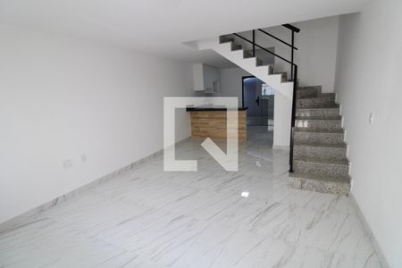 Sala de casa à venda com 2 quartos, 120m² em Vargem Grande, Rio de Janeiro