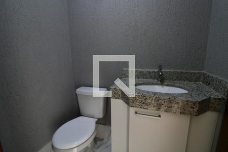 Casa à venda com 120m², 2 quartos e 1 vagaLavabo