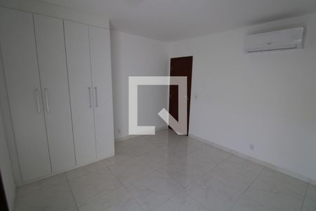Casa à venda com 120m², 2 quartos e 1 vagaSuíte 2