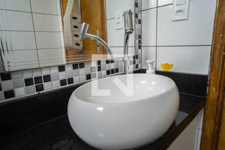 Lavabo de casa para alugar com 2 quartos, 125m² em Vila Costa Melo, São Paulo