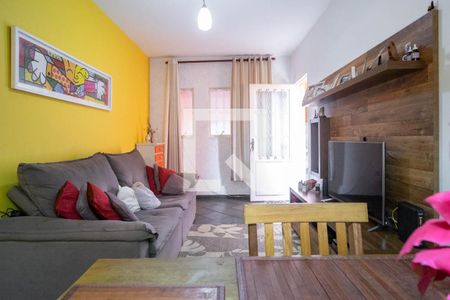 Sala de casa para alugar com 2 quartos, 125m² em Vila Costa Melo, São Paulo