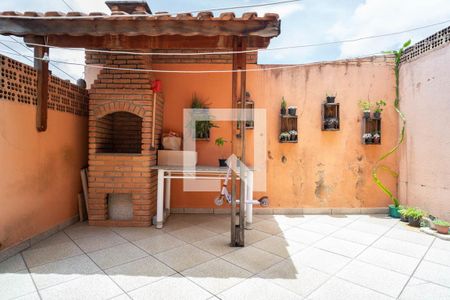 Casa para alugar com 125m², 2 quartos e 2 vagasChurrasqueira