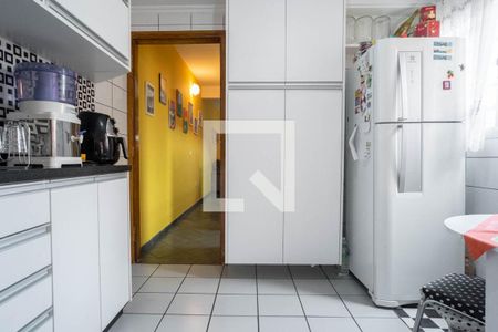 Casa para alugar com 125m², 2 quartos e 2 vagasCozinha