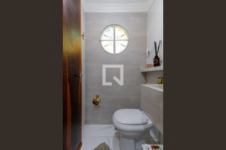 Lavabo de casa à venda com 3 quartos, 300m² em Vila Mazzei, São Paulo