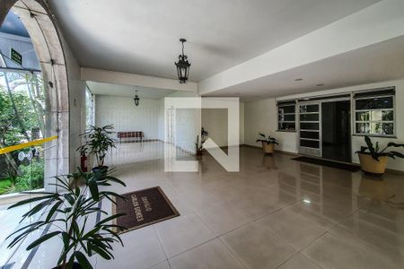 Apartamento à venda com 95m², 2 quartos e 1 vagaHall de entrada