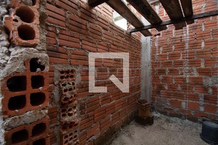 Casa à venda com 220m², 4 quartos e 1 vaga Casa à venda com 220m², 4 quartos e 1 vagapiso superior