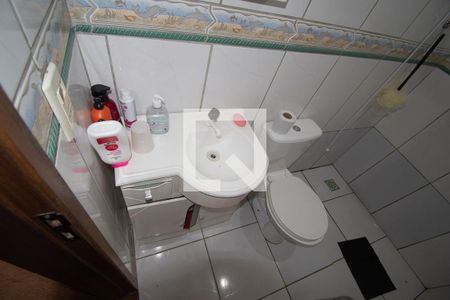 Casa à venda com 220m², 4 quartos e 1 vaga Casa à venda com 220m², 4 quartos e 1 vagabanheiro