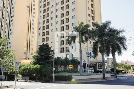 Apartamento para alugar com 45m², 1 quarto e 1 vagaFachada