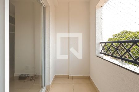 Varanda de apartamento à venda com 2 quartos, 57m² em Vila Galvão, Guarulhos
