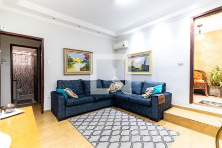 Sala de casa à venda com 3 quartos, 207m² em Jardim Santo Antoninho, São Paulo