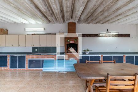 Casa à venda com 207m², 3 quartos e 2 vagas Casa à venda com 207m², 3 quartos e 2 vagasVaranda - Churrasqueira