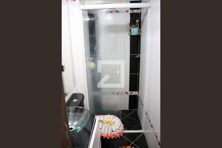 Banheiro de apartamento à venda com 2 quartos, 45m² em Vila Miriam, São Paulo