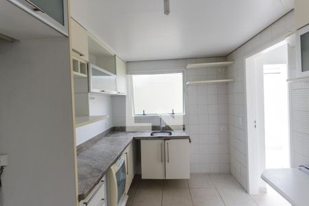 Apartamento para alugar com 182m², 3 quartos e 4 vagasCozinha