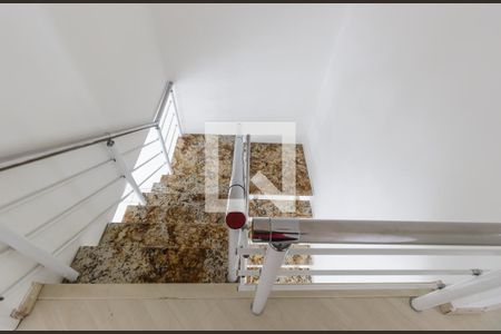 Apartamento para alugar com 182m², 3 quartos e 4 vagasEscada