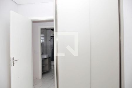 Apartamento à venda com 164m², 3 quartos e 2 vagasQuarto 3