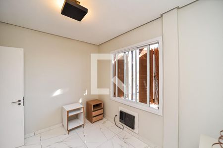 Quarto 2 de apartamento à venda com 3 quartos, 164m² em Passo da Areia, Porto Alegre