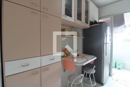 Apartamento à venda com 75m², 2 quartos e 1 vagaCozinha