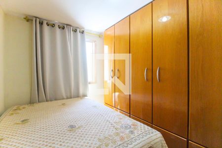 Quarto 2 de apartamento à venda com 2 quartos, 50m² em Conjunto Residencial José Bonifácio, São Paulo