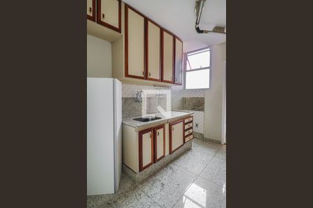 Apartamento para alugar com 90m², 2 quartos e 1 vagaCozinha