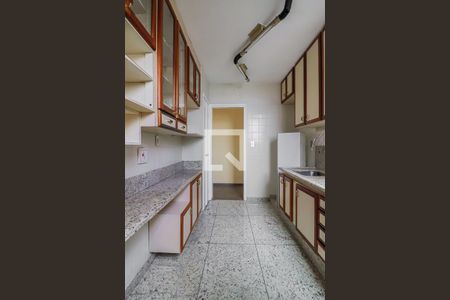 Apartamento para alugar com 90m², 2 quartos e 1 vagaCozinha