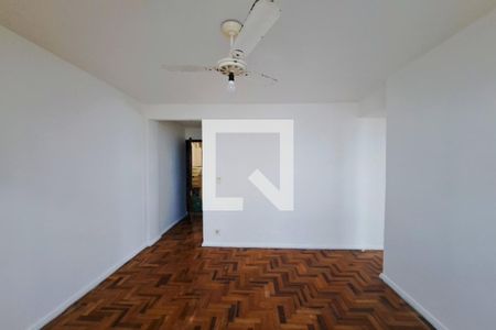 Sala de apartamento para alugar com 2 quartos, 50m² em Inhauma, Rio de Janeiro