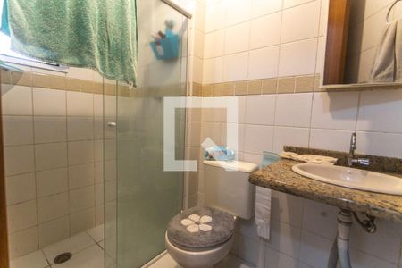 Apartamento para alugar com 62m², 2 quartos e 1 vaga Apartamento para alugar com 62m², 2 quartos e 1 vagaBanheiro social