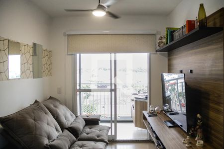 Sala de apartamento à venda com 2 quartos, 56m² em Cerâmica, São Caetano do Sul