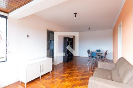 Sala de apartamento à venda com 2 quartos, 71m² em Santana, Porto Alegre