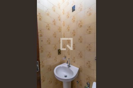 Casa para alugar com 163m², 3 quartos e 1 vaga Casa para alugar com 163m², 3 quartos e 1 vagaBanheiro