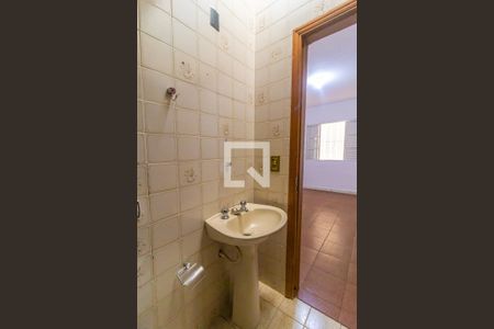 Casa para alugar com 163m², 3 quartos e 1 vaga Casa para alugar com 163m², 3 quartos e 1 vagaBanheiro da Suíte
