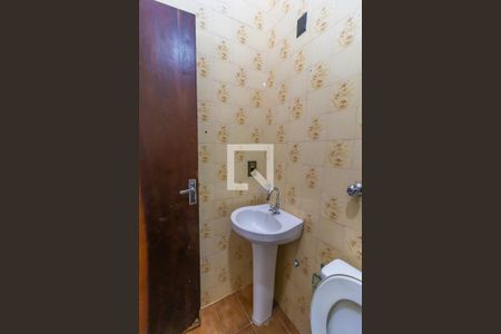 Casa para alugar com 163m², 3 quartos e 1 vaga Casa para alugar com 163m², 3 quartos e 1 vagaBanheiro