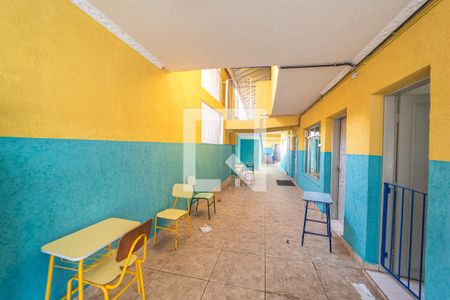 Casa para alugar com 8 quartos, 300m² em Engenheiro Goulart, São Paulo