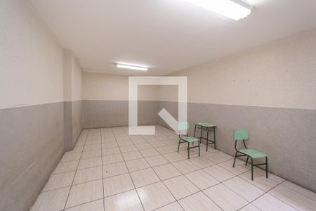 Casa para alugar com 8 quartos, 300m² em Engenheiro Goulart, São Paulo