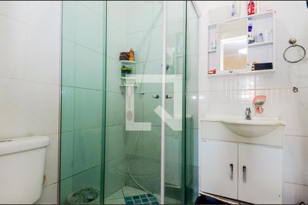 Casa à venda com 113m², 3 quartos e 2 vagasBanheiro do Quarto 1