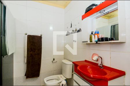 Casa à venda com 113m², 3 quartos e 2 vagasBanheiro Social