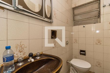 Banheiro de apartamento para alugar com 1 quarto, 38m² em Centro Histórico, Porto Alegre