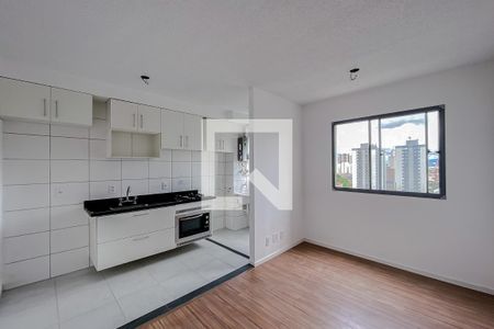 Apartamento para alugar com 30m², 1 quarto e sem vaga Apartamento para alugar com 30m², 1 quarto e sem vagaSala